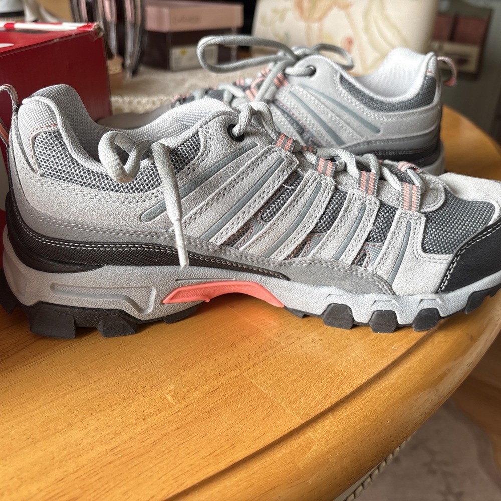 Fila Day Hiker Trail Shoes Women's 9 Gray Peach Suede Walking Athletic Sneakers